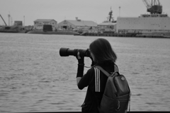 EOS R10と書いてあります