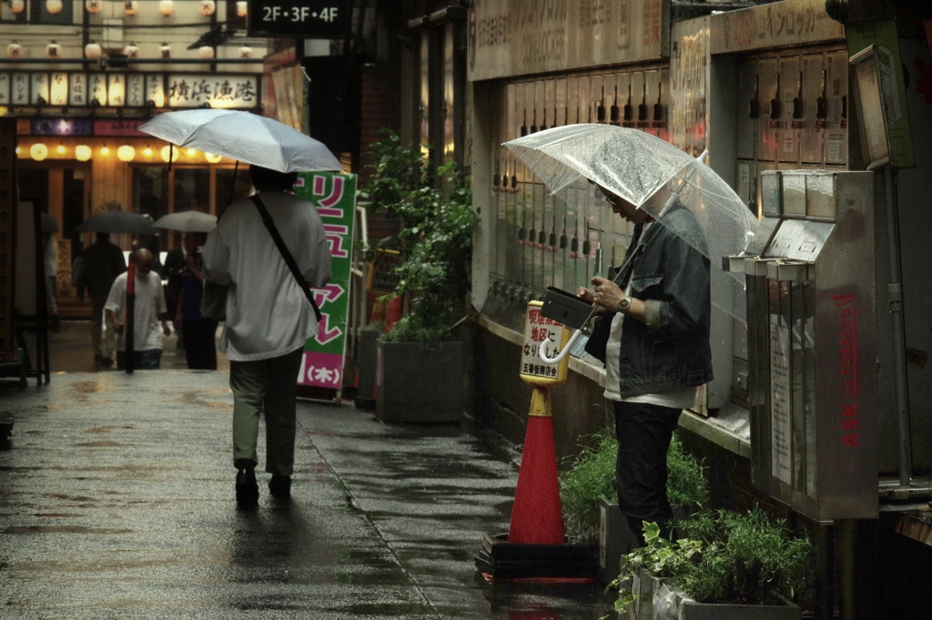 雨のストリートフォト