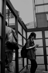 タバコ吸ってる人、吸い終わった人、吸いながら撮ってる私