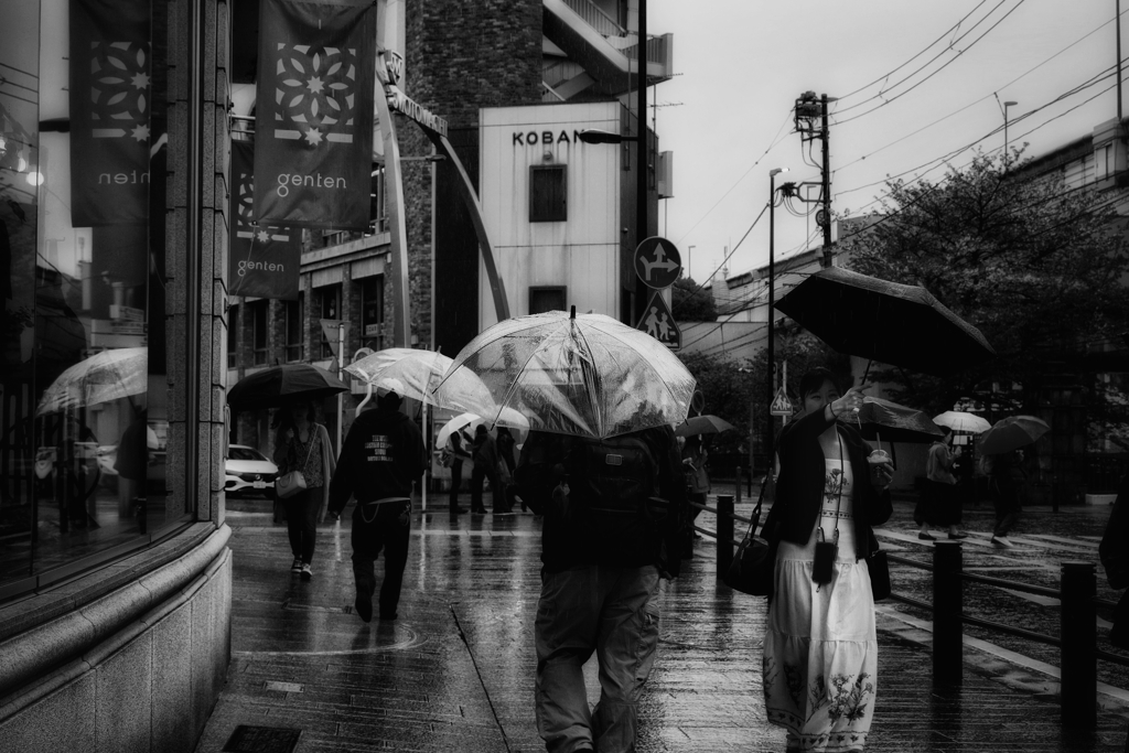 雨のストリートフォト