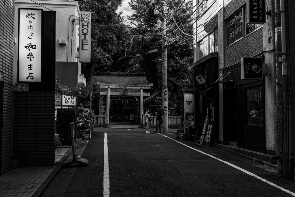 恵比寿神社前にて