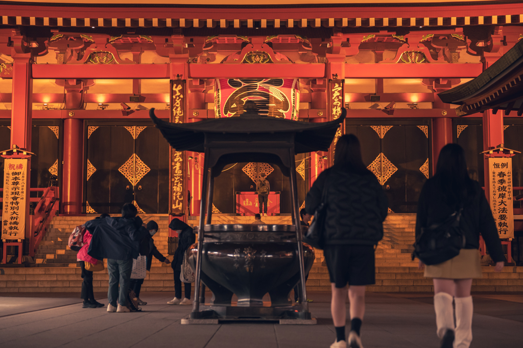 浅草寺夜参り