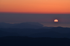 夜明けの気仙沼湾