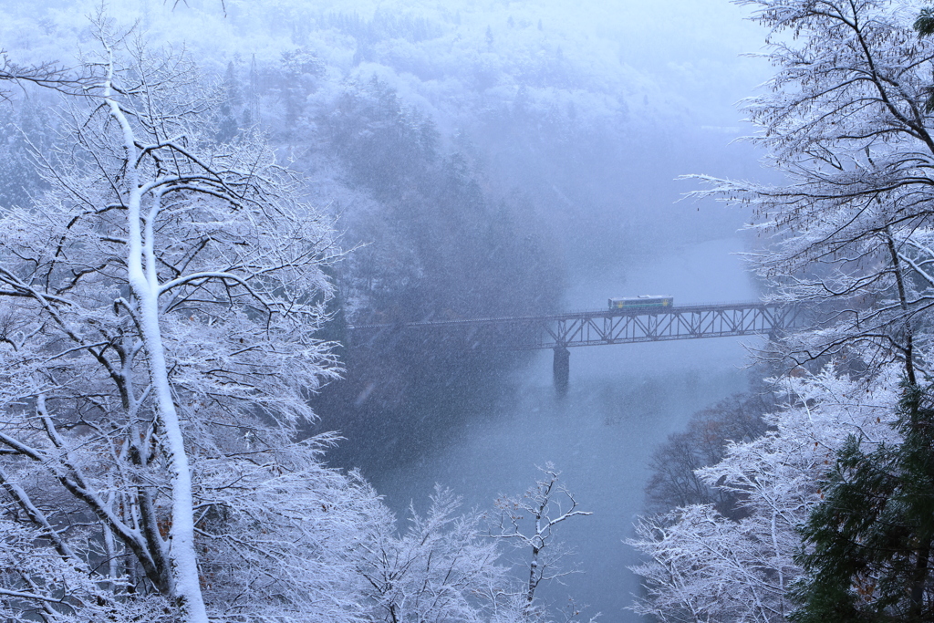 吹雪の只見線