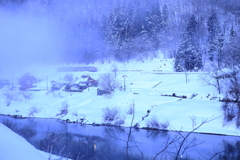 千曲川と川霧を抜けた飯山線