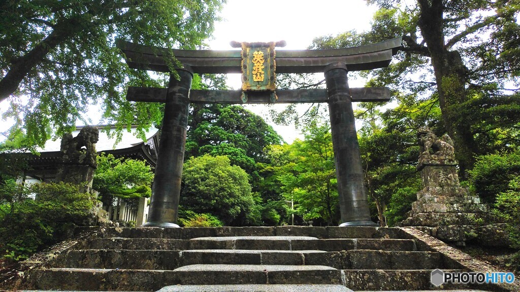 英彦山神宮　銅の鳥居