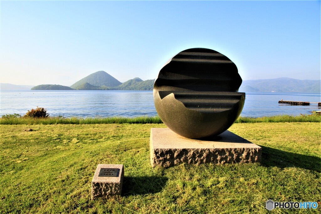 洞爺湖畔の彫刻