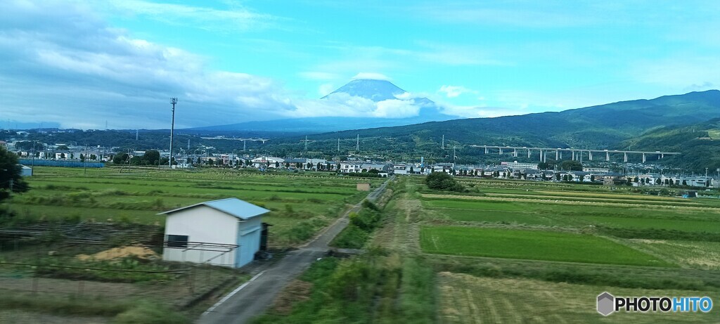 新幹線から見る富士