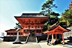 日御碕神社の楼門