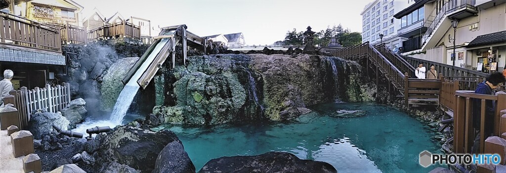 草津温泉　湯滝