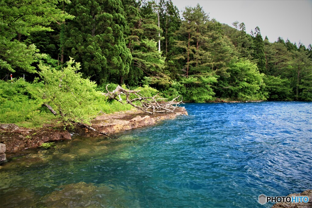 田沢湖ブルー