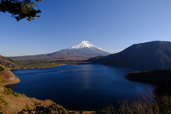 本栖湖からの富士山