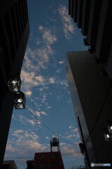 ビルと空