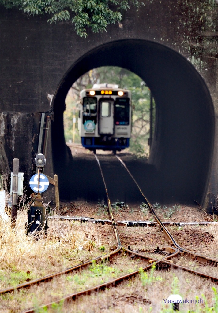 短いトンネルのその先から @松浦鉄道 江迎鹿町