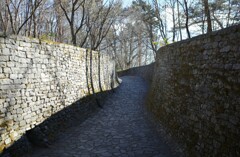 石の道