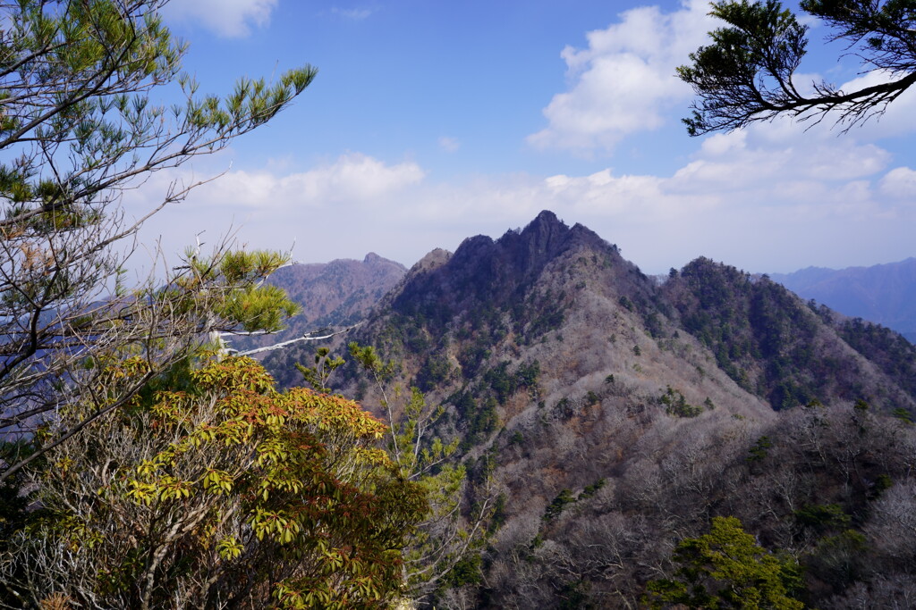 大障子岩