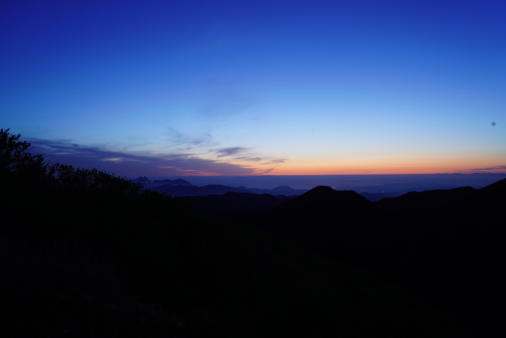 夜明け前
