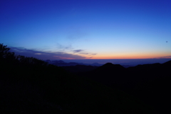 夜明け前