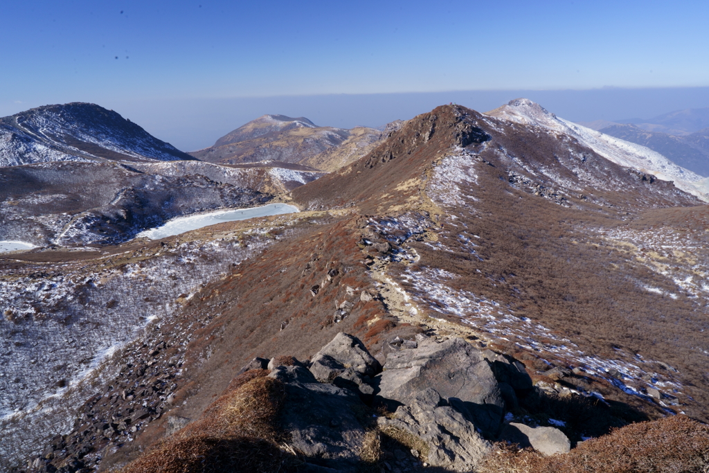 中岳より九重連山