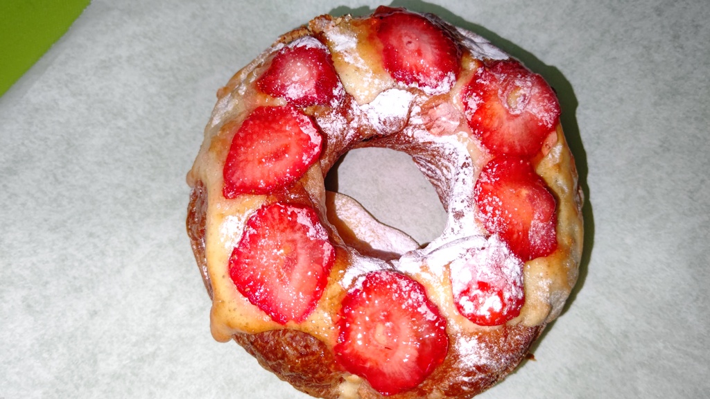 あまおうチョコリング