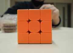 ブルベのルービックキューブ