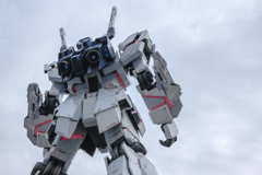 UNICORN GUNDAM 3