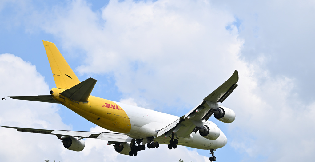 ＤＨＬ