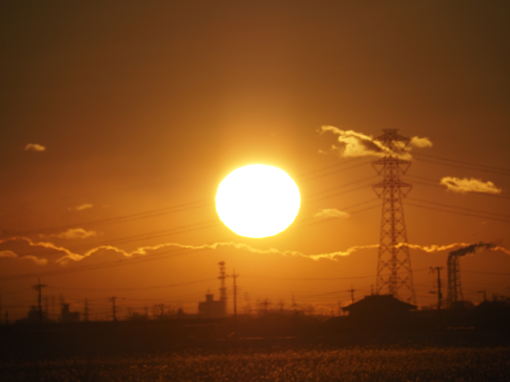 ＴＨＥ　ＳＵＮ