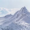 賑わう雪山