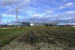 パナソニックソーラーアークと新幹線#1