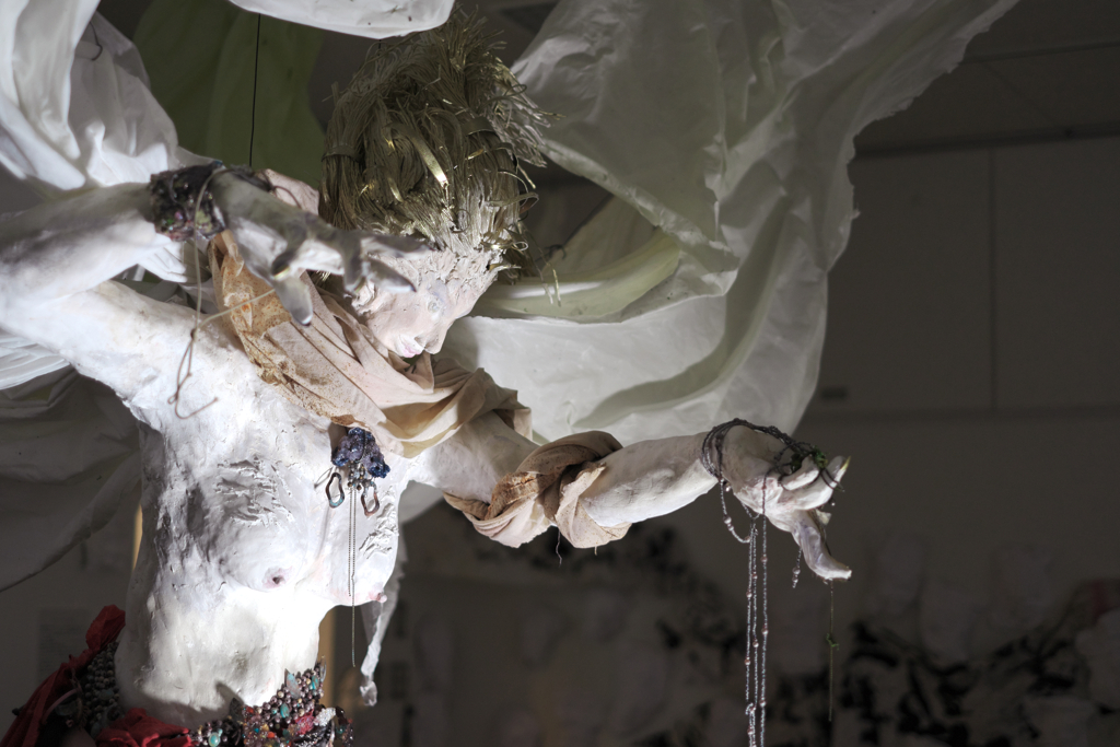 不思議な世界観のある造形＃９