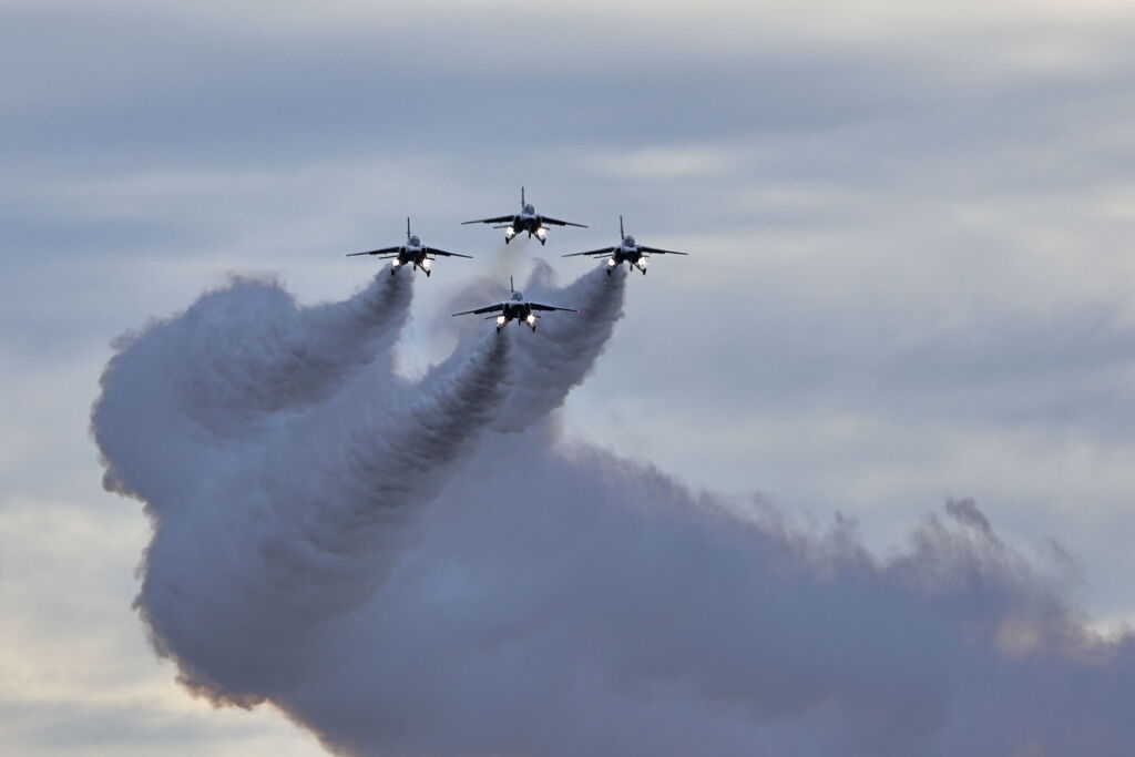 ブルーインパルスオープニング飛行＃１