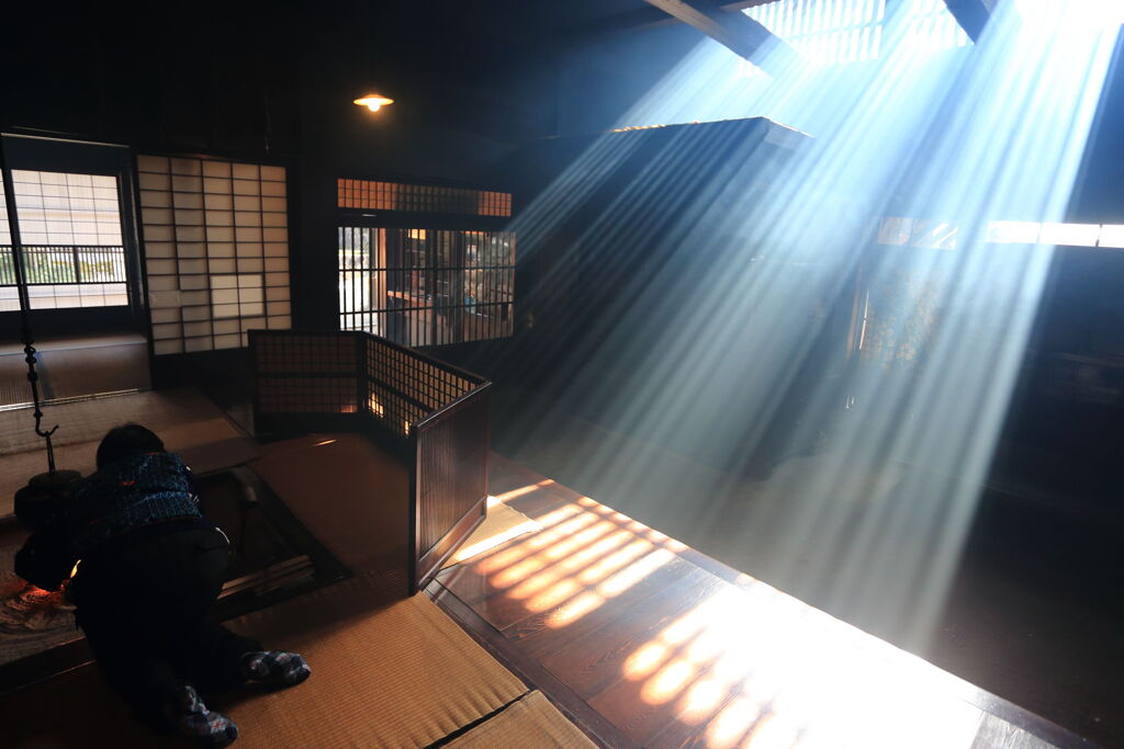 妻籠宿・脇本陣奥谷の「囲炉裏の光」＃５