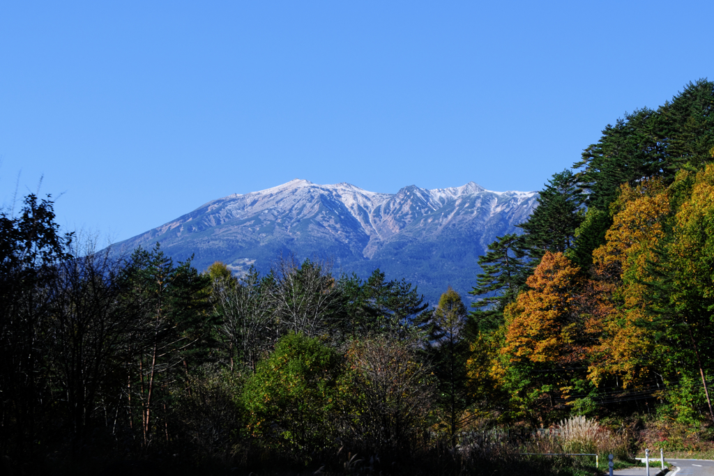 御嶽山が薄っすら雪化粧＃４