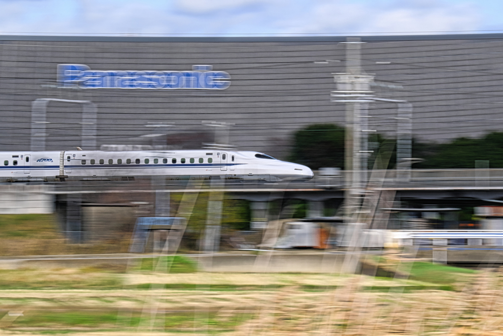 パナソニックソーラーアークと新幹線＃４