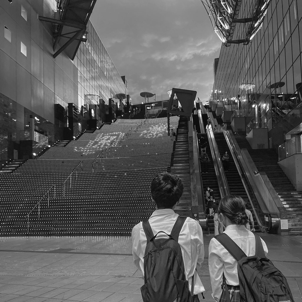 ふたりの距離のディスタンス　京都駅大階段編