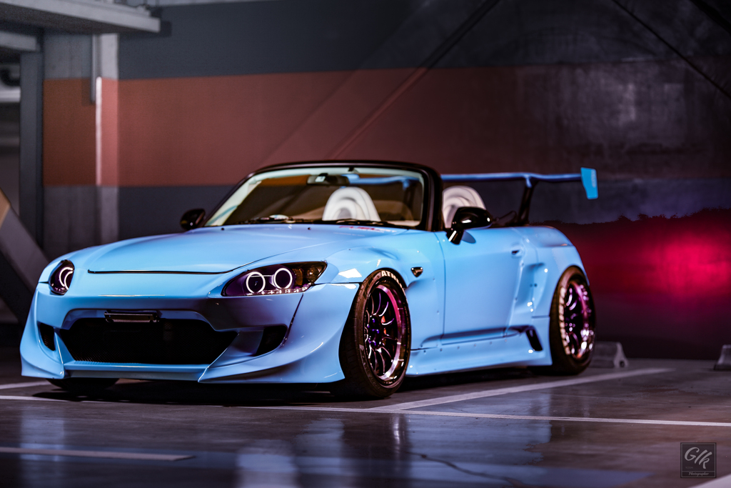 S2000