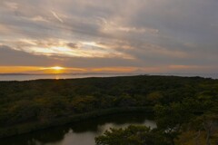 秋・東京湾・海峡の夕暮れ