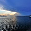 豪雨の日の夕景