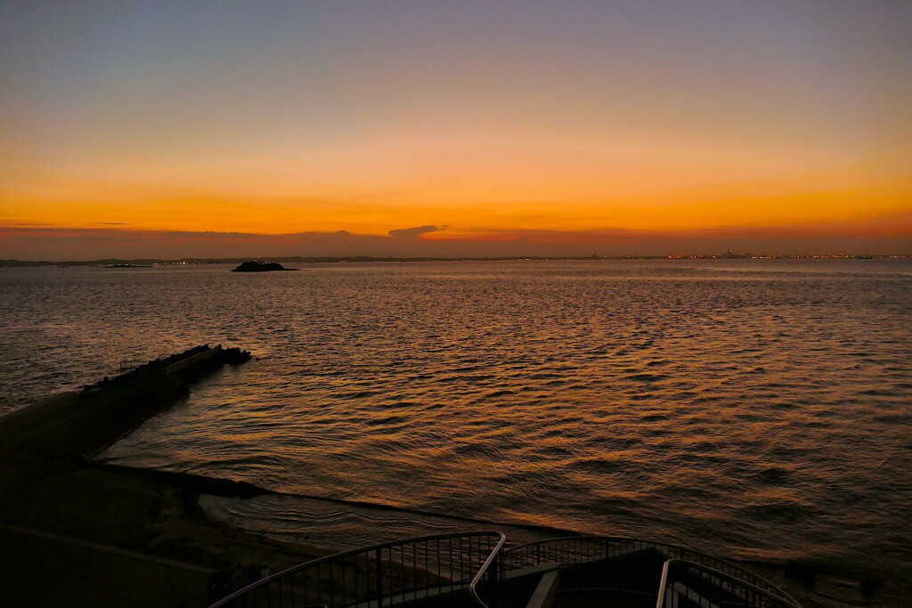 岬の夕景：ゴジラの尻尾