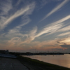 梅雨空の夕景