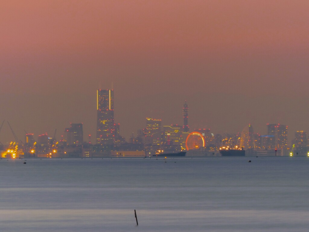 ひと昔前の未来都市