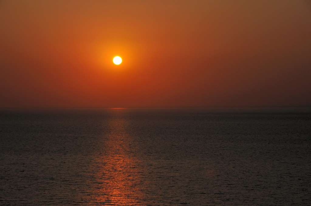 親不知の夕日