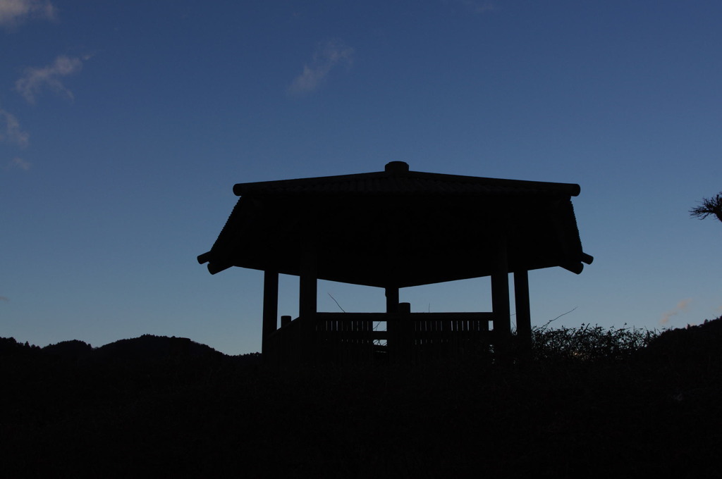 東屋