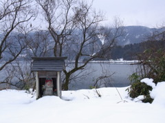 雪の湖北（琵琶湖）