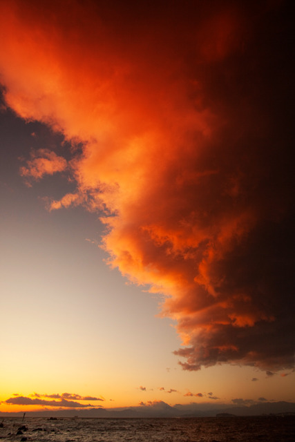 爆雲