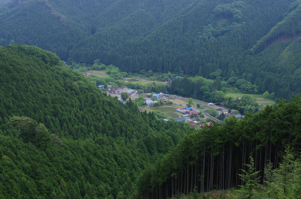 山間