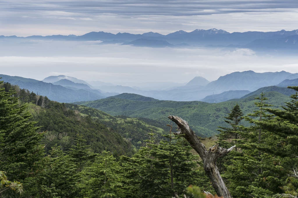 金峰山・鉄山・朝日岳