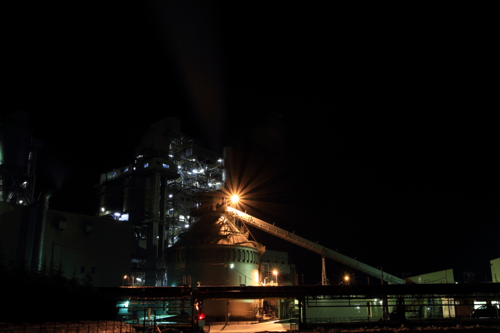 夜の工場 03