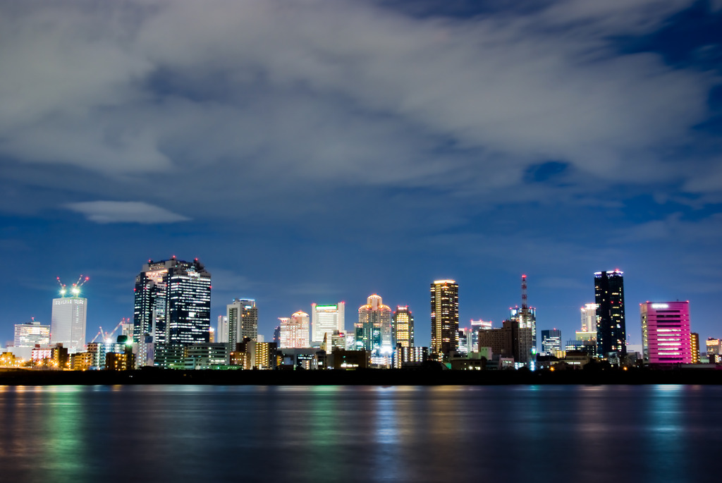 夜景 大阪北ビル郡